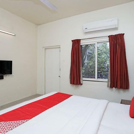 Oyo 4104 Surya Villa Pune Exteriör bild