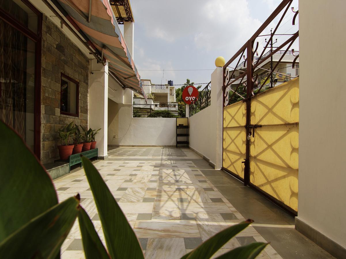 Oyo 4104 Surya Villa Pune Exteriör bild
